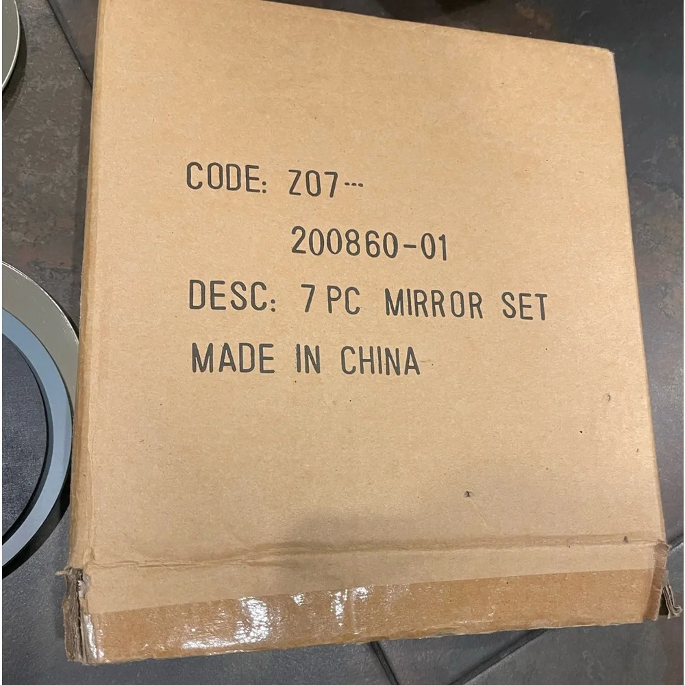 7 Piece Round Mirror Set